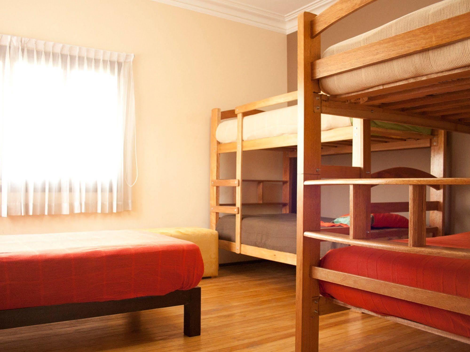 Hostal Lirium Pachacutec Kültér fotó